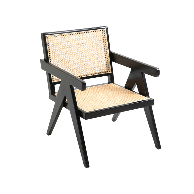 AH-2047 Cessa Style Wide And Low Bamboo Wicker Lounge Chair